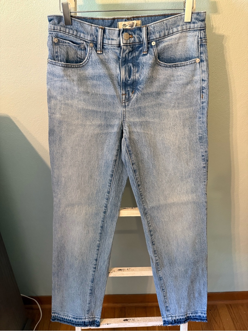 Madewell Mid Rise 90s Straight Leg Jean Light Blue Slim Straight Size 28